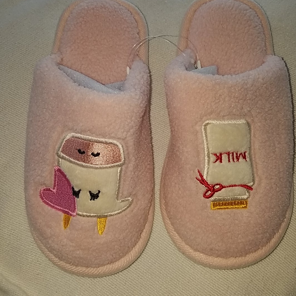 NWOT (2/$15) "Milk" & "CowFace" slippers